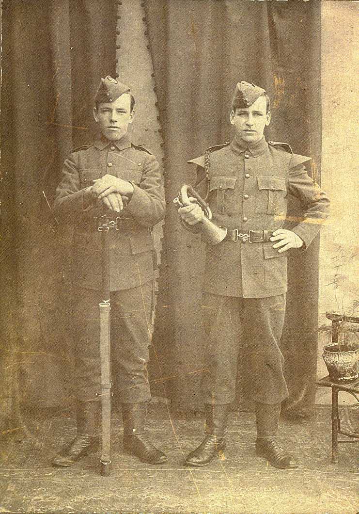 William Stanley Niles (left) and his brother Harry