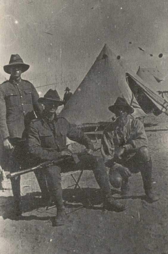 William HOCKING (standing), Lennox CHEYNE (centre), Joseph Wallace (right)