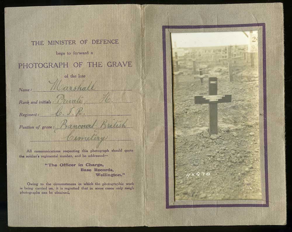 Official War Grave photograph