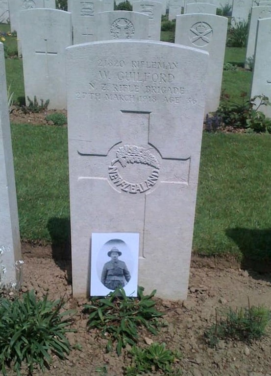 Walter Guilford's grave at Auchonvillers Cemetery, France