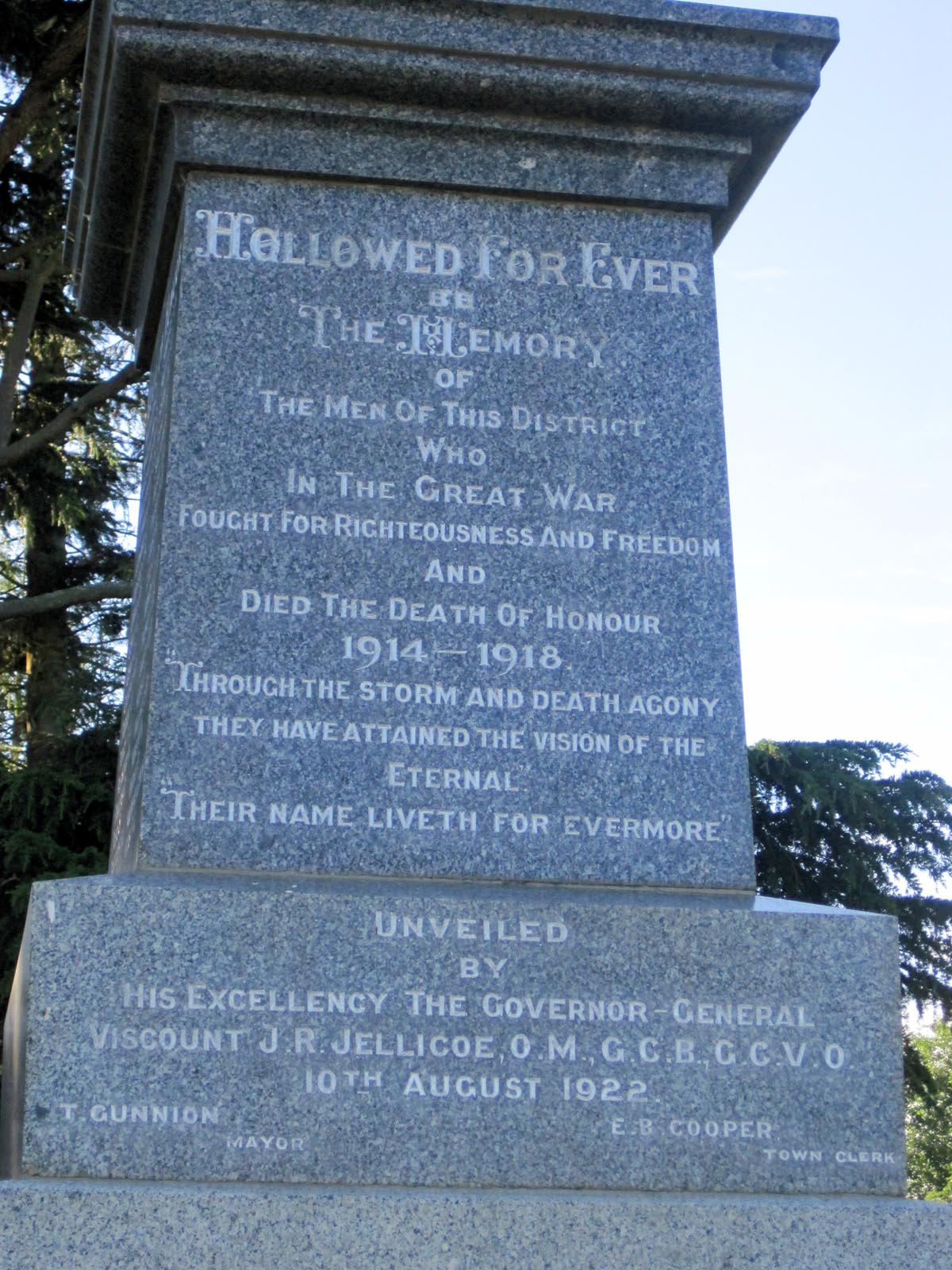 Temuka War Memorial dedication inscription, pictured in 2007