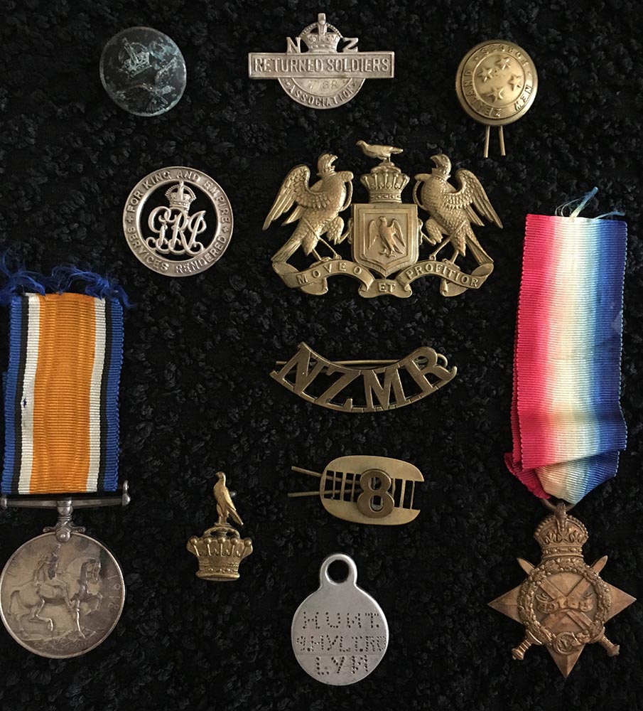 Albert Hunt - medals, badges, and buttons