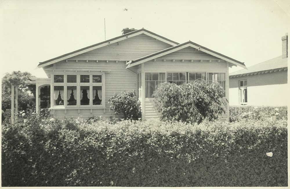 The home of Albert & Nell Averis at 51 Belt Street, Waimate.